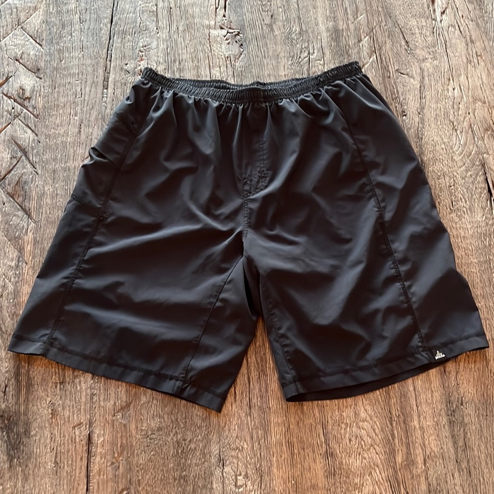 Prana athletic short L